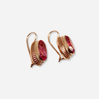 Mira | Handgemachte Vintage-Ohrringe mit rotem Kristall